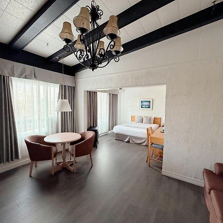 Hotel La Caravelle Baie-Comeau Zewnętrze zdjęcie