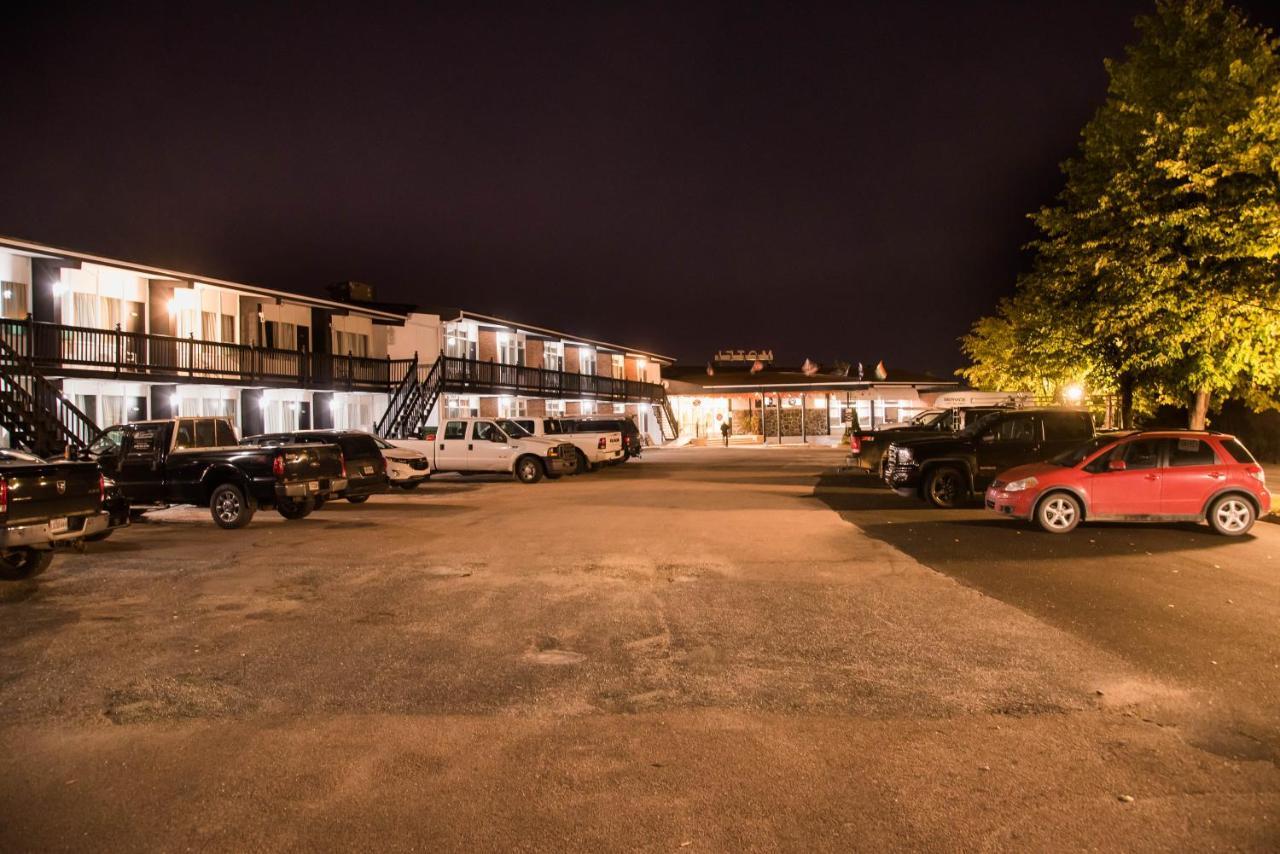 Hotel La Caravelle Baie-Comeau Zewnętrze zdjęcie