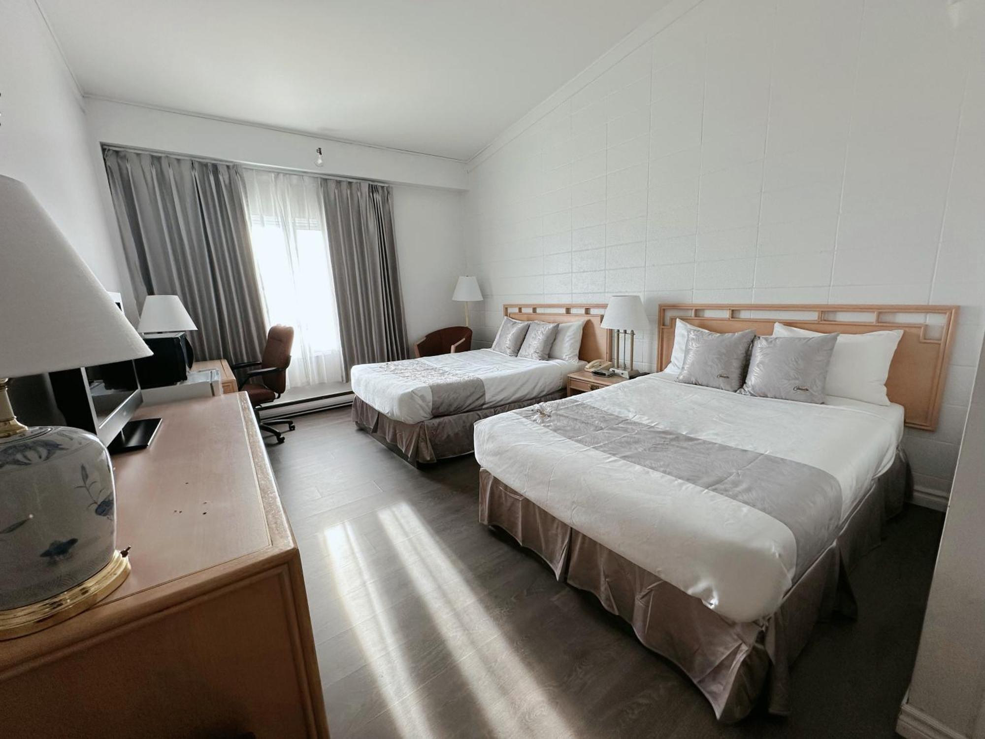 Hotel La Caravelle Baie-Comeau Zewnętrze zdjęcie
