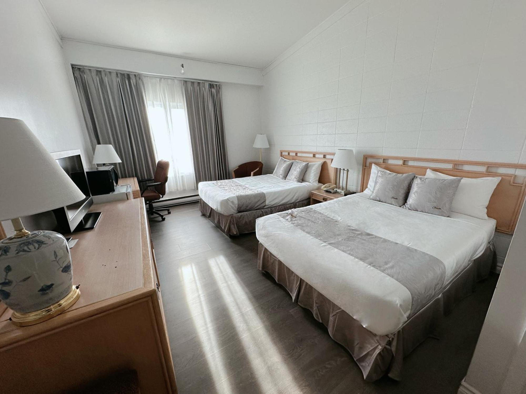 Hotel La Caravelle Baie-Comeau Zewnętrze zdjęcie