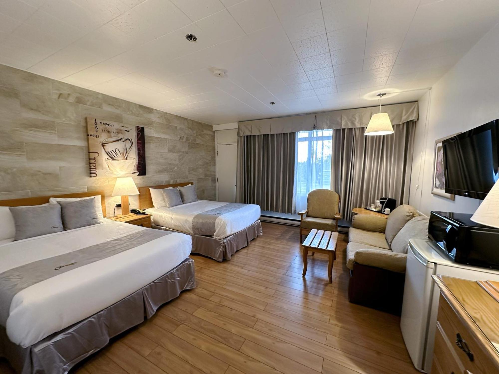 Hotel La Caravelle Baie-Comeau Zewnętrze zdjęcie
